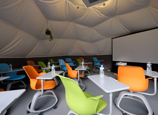 intérieur-salle-reunion-formation-sièges-node-steelcase